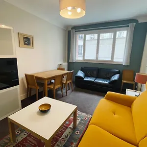 Cambronne 4 Tour Eiffel Appartement